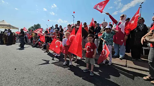 Kayseri'de Zafer Bayramı coşkusu