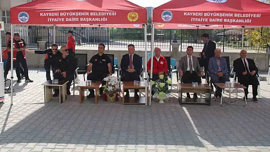 Kayseri'deki bütün okullarda deprem tatbikatı yapıldı