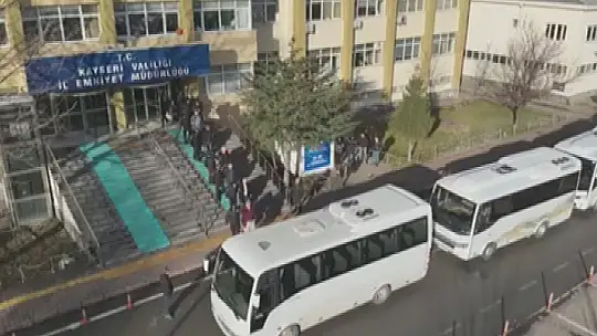 Kayseri'deki FETÖ operasyonunda 54 kişi tutuklandı