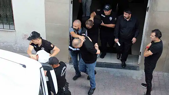 Kayseri'deki yeni nesil suç örgütü operasyonunda gözaltına alınan 32 şüpheli adliyede