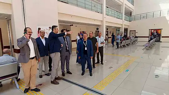 Kayseri Devlet Hastanesi'nde Emzirme Haftası kapsamında farkındalık etkinliği düzenlendi