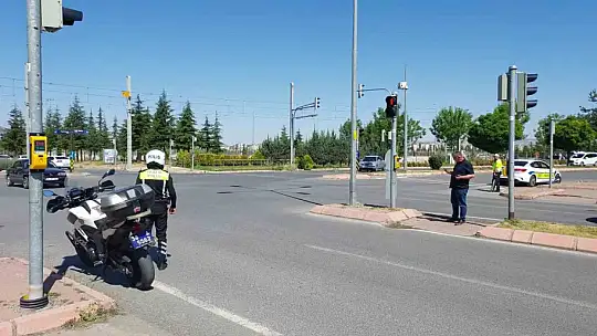 Kayseri Emniyeti ERÜ yerleşkesinde 90 adayı sınava yetiştirdi