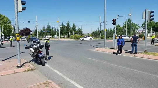 Kayseri Emniyeti ERÜ yerleşkesinde 90 adayı sınava yetiştirdi