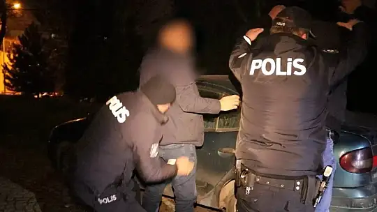 Kayseri emniyetinden yılbaşı öncesi sıkı denetim: Bin 16 şahıs sorgulandı