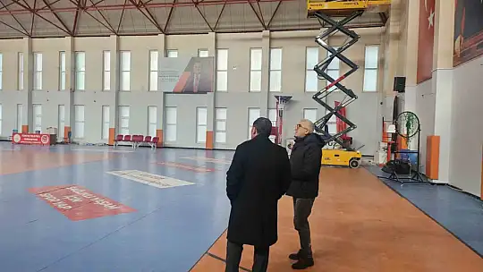Kayseri Gevher Nesibe Spor Salonu yenileniyor