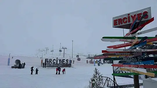Kayseri güne beyaz örtüyle uyandı