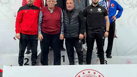 Kayseri Güreş takımı Türkiye Şampiyonu oldu