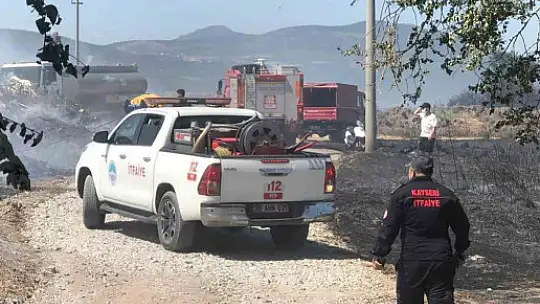 Kayseri itfaiyesi Manisa'daki yangını söndürme çalışmasına katıldı