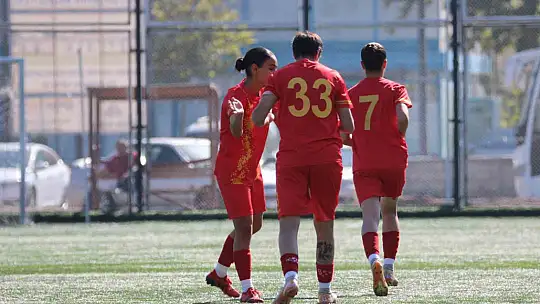 Kayseri Kadın FK, 14 maçta 86 gol attı
