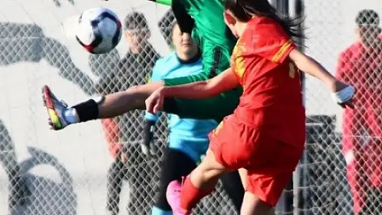 Kayseri Kadın FK: 2 - Sakarya Kadın FK: 1