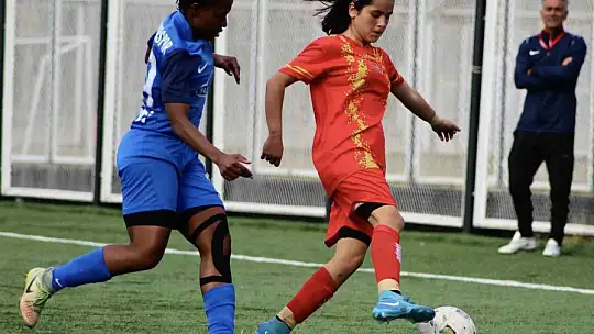 Kayseri Kadın FK evinde 1 puana razı oldu