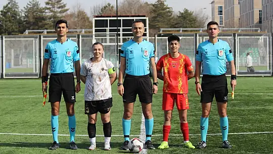 Kayseri Kadın FK şampiyon oldu