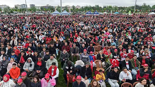 Kayseri, milli takım için tek yürek oldu