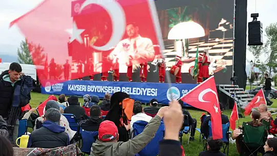 Kayseri, milli takım için tek yürek oldu