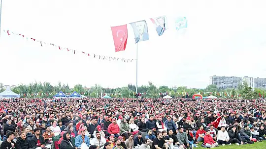 Kayseri, milli takım için tek yürek oldu