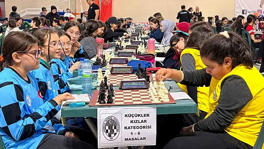 Kayseri Okul Sporları Satranç İl Birinciliği başladı