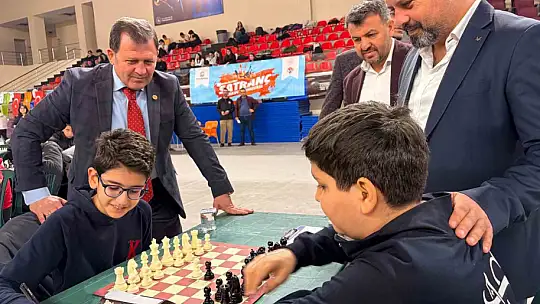 Kayseri Okul Sporları Satranç İl Birinciliği başladı