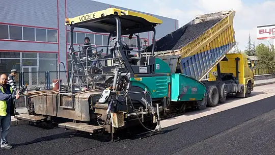 Kayseri OSB'de asfalt yenileme 2025'te de hız kesmeyecek