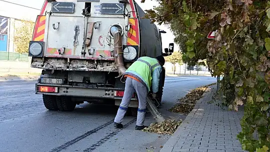 Kayseri OSB'de daha temiz caddeler için yatırım hız kesmedi