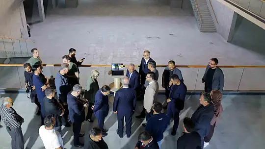 Kayseri protokolü, Kartal Katlı Kavşağı ile fosil müzesini inceledi