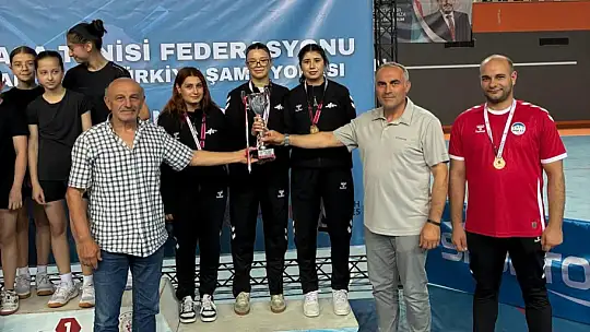 Kayseri Spor A.Ş Kadın Masa Tenisi Takımı 3. Lig'e yükseldi