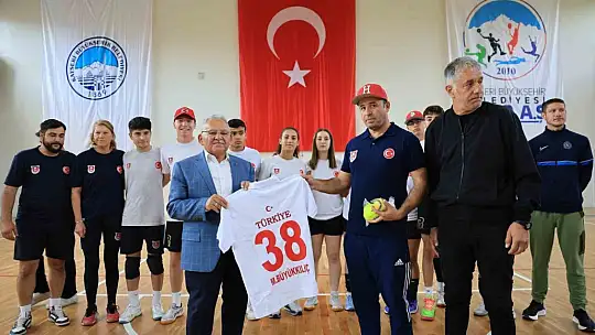 Kayseri sporda Avrupa'ya örnek oldu