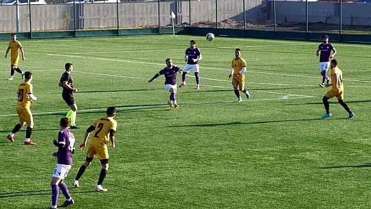 Kayseri Süper Amatör Küme: Döğerspor: 3 - Kocasinan Şimşekspor: 4