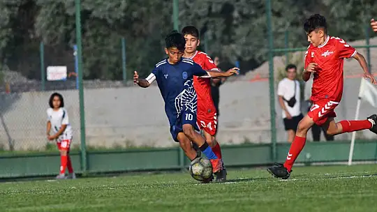 Kayseri U-11 Ligi'nde şampiyon Melikgazi Belediyespor oldu