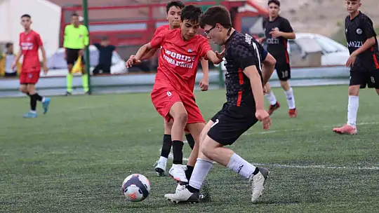 Kayseri U16 Ligi: Zeki Akpalarspor: 2 - Hacılar Erciyesspor: 2