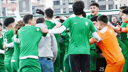 Kayseri U18 Ligi Play-Off: Kayseri Şekerspor: 2 - Kalespor: 0