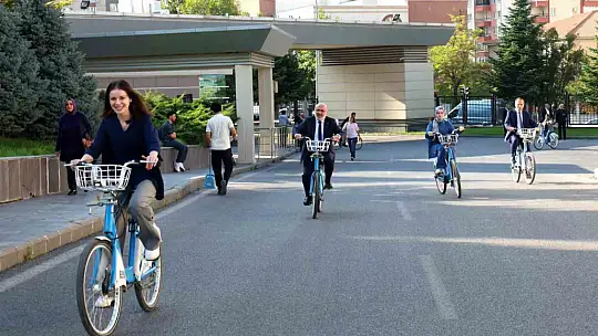 Kayseri Üniversitesi'nde  'Arabasız Kampüs' etkinliği düzenlendi