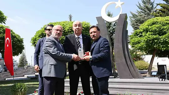 Kayseri Üniversitesi'nde 'Şehitler Anıtı' açıldı
