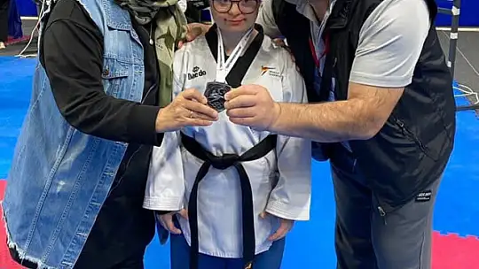 Kayserili Büşra'nın hedefi şampiyonluk