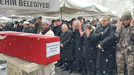 Kayserili Kıbrıs gazisi toprağa verildi