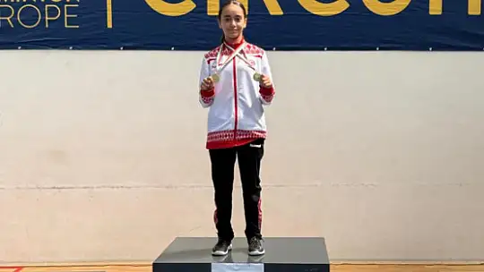 Kayserili raketler Bulgaristan'da madalyaları topladı