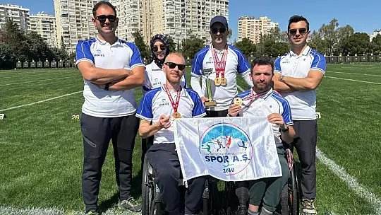 Kayserili sporculardan Antalya'da 3 altın madalya