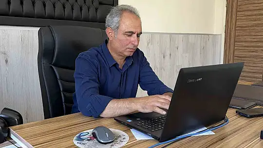 Kayserili yazar Erciyes Dağı'nın karakteristik yapısını kitaba döktü