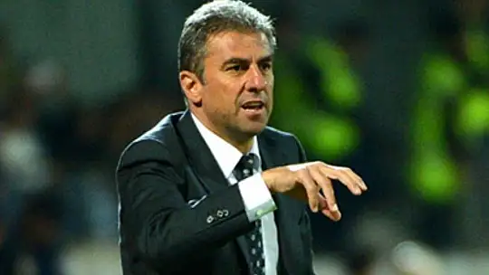 Kayserispor 10 sezonda 22 hoca ile çalıştı