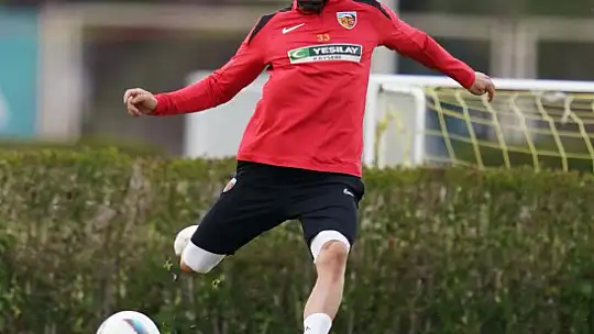 Kayserispor 17 futbolcu gönderdi