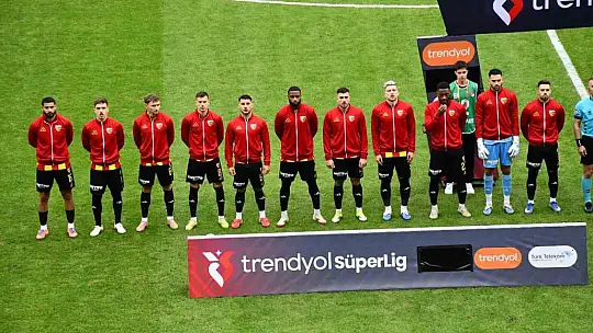 Kayserispor 28 kişilik kadrosunu TFF'ye bildirdi