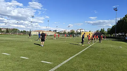 Kayserispor, 59. yıldönümünde topbaşı yaptı