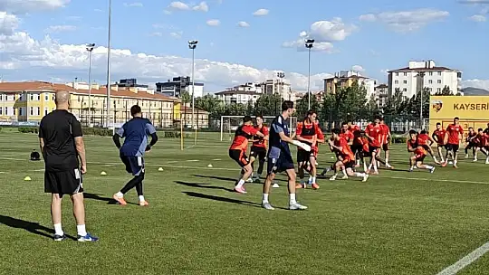 Kayserispor, 59. yıldönümünde topbaşı yaptı
