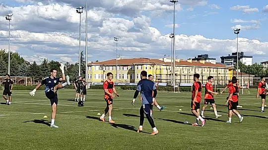 Kayserispor, 59. yıldönümünde topbaşı yaptı