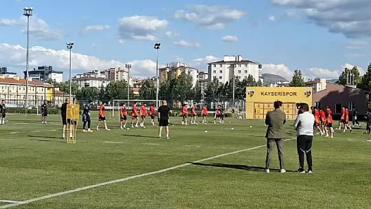 Kayserispor, 59. yıldönümünde topbaşı yaptı