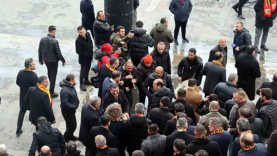 Kayserispor'da Başkan Nurettin Açıkalın güven tazeledi