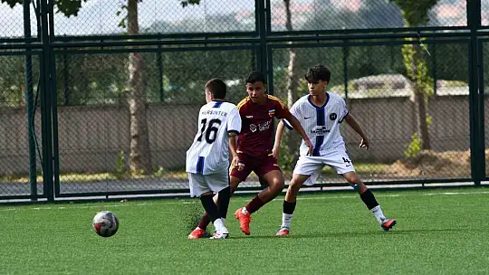 Kayserispor U14 takımı 2'de 2 yaptı