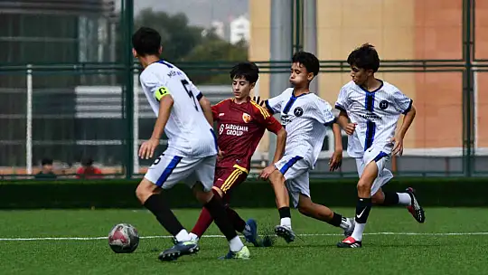 Kayserispor U14 takımı 2'de 2 yaptı