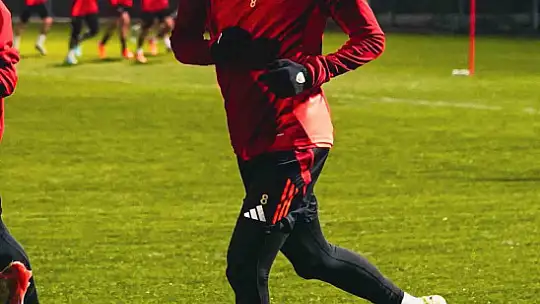 Kayserispor'un Antalya kampı başladı