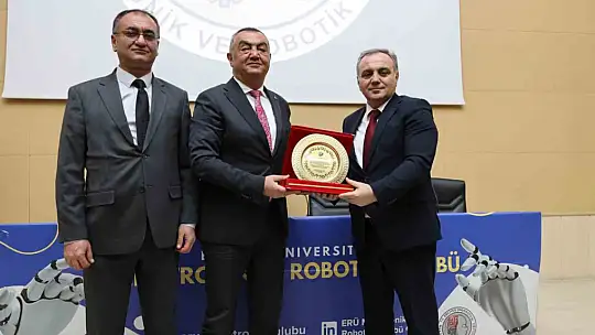KAYSO Başkanı Büyüksimitci, ERÜ öğrencileri ile buluştu