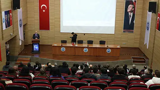 KAYÜ'de 'Kitle Fonlama Eğitimi' düzenlendi